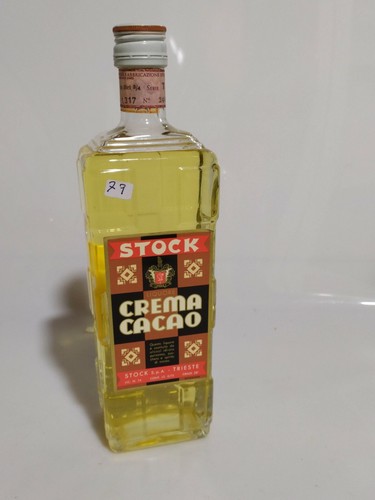 Liquore crema cacao - cacao, stock