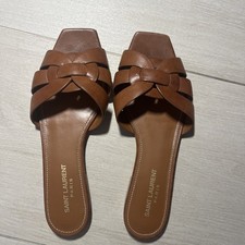 Scivoli piatti Saint Laurent