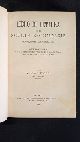 Libro lettura per scuole - lettura,