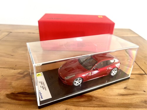 Looksmart ferrari 2011 - ff,