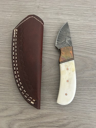 Coltello damascato lama fissa