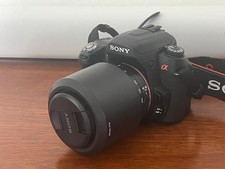 Sony Alpha DSLR-A550 con