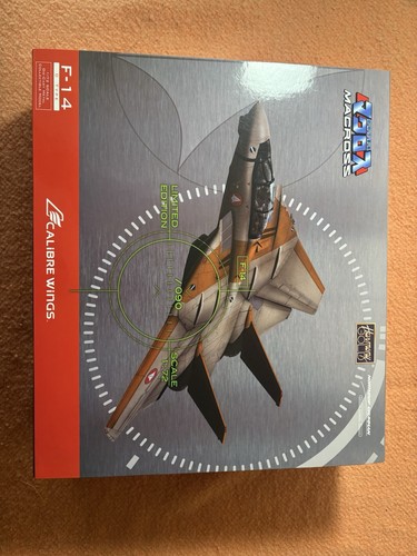 Macross robotech universe - macross/robotech,