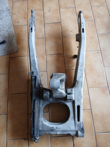 Honda vf500 swing arm rear - honda,