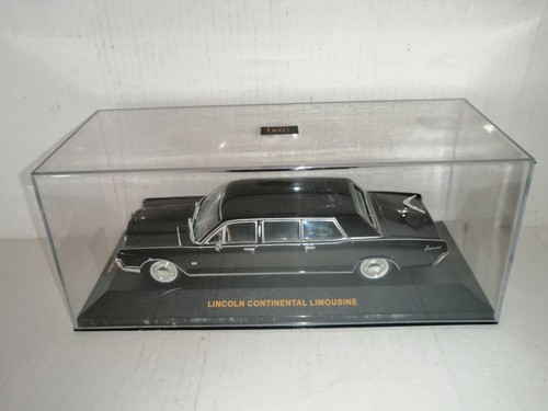 Lincoln continental limousine - lincoln,