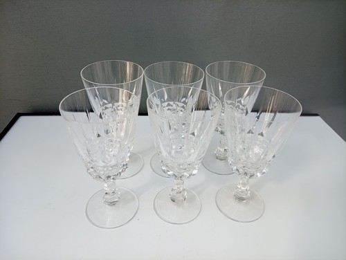 Lot verres en - 6,