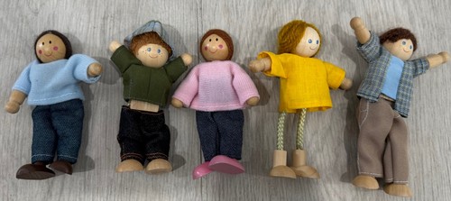 Personaggi casa delle - 5,