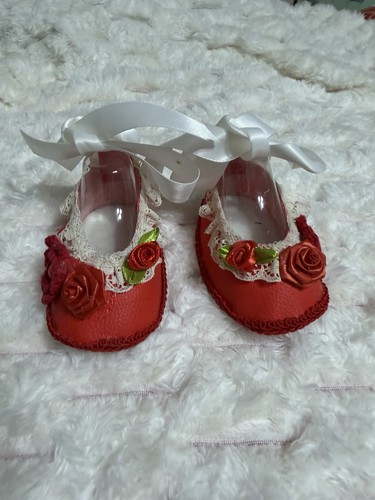 Scarpe bambina neonata fatte - , a