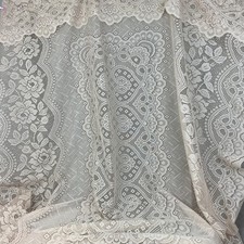 Vintage cream lace filet