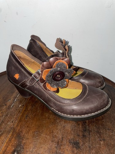 The art company pelle cerata - the,
