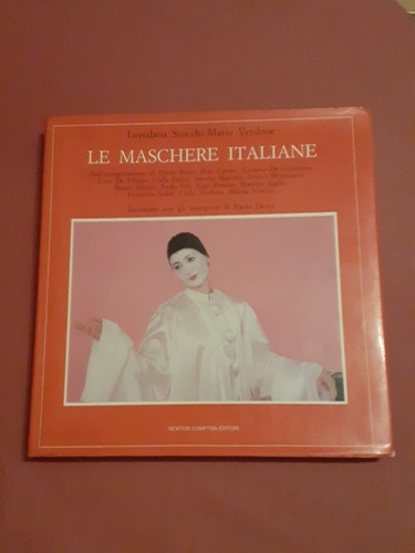 Stucchi verdone maschere - stucchi/verdone, le