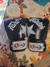 Guantoni da boxe Fairtex 16 oz in vera pelle Muay Tai BGV-1 nuovi con etichette