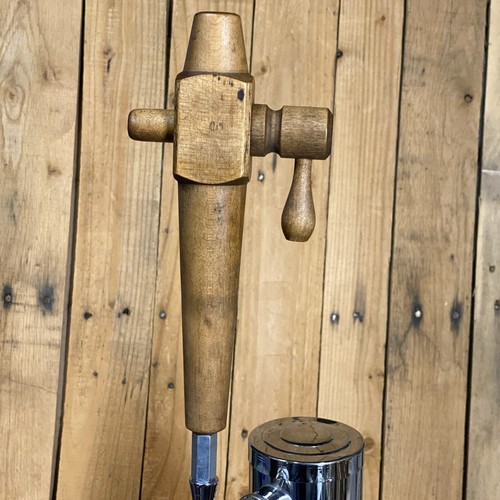 Rubinetto legno per birra - in,