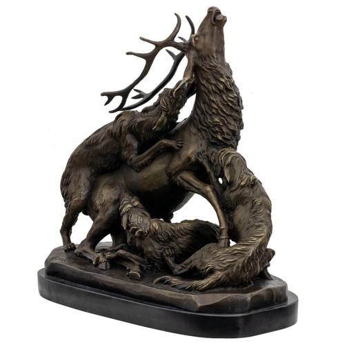 Scultura bronzo cervo becco - in,