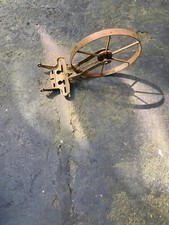 Coltivatore a ruota singola