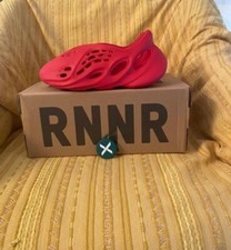 Ciabatte Yeezy Foam Runner EU 38 - US 5