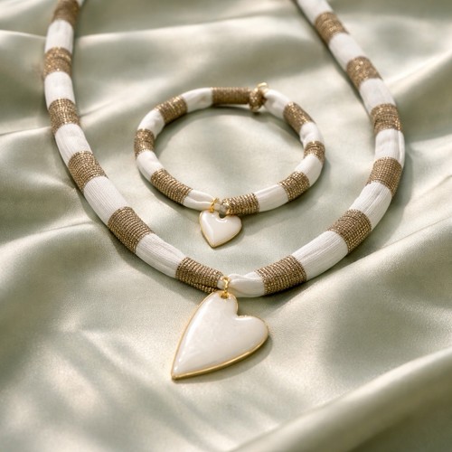 Collana braccialetto bianco - e,
