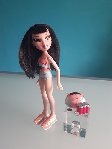 Bratz doll mga - doll",, mga,