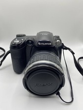 Fujifilm FinePix S5600 con