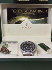 Rolex Submariner | 16610 |