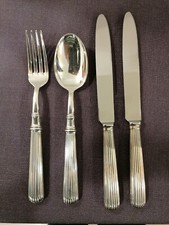 CESA ARGENTERIA, mod. ACROPOLE, sheffield. 2 coltelli, 1 cucchiaio, 1 forchetta