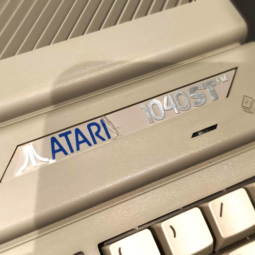 Atari 1040stfm 220 240v solo - 1040stfm,