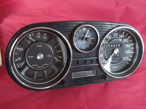 Mercedes 280 tachimetro - 280,
