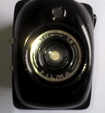 PICCOLA MACCHINA FOTOGRAFICA