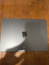 MacBook Pro 14’ Chip M4 16gb Di RAM E 512gb Di Memoria