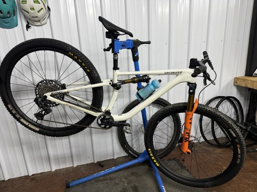 2023 specialized pro epic evo - specialized,