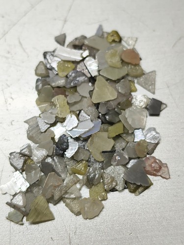 Diamanti grezzi piatti argento