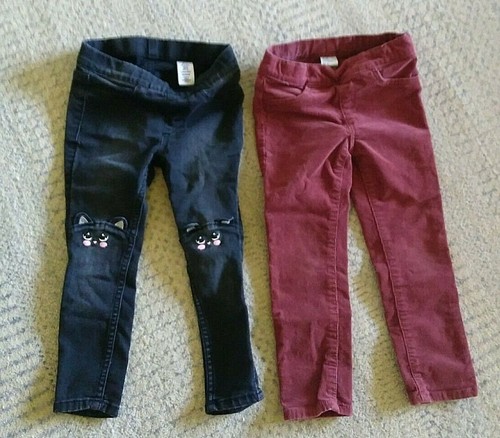 Due paia pantaloni - di,