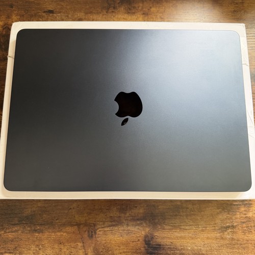 Apple macbook air 8gb - m3,