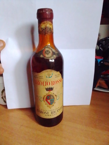 Rara bottiglia vino brolio - bottiglia,