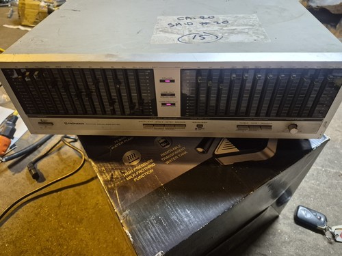 Pioneer stereo graphic - stereo,
