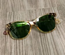 Occhiali da sole vintage