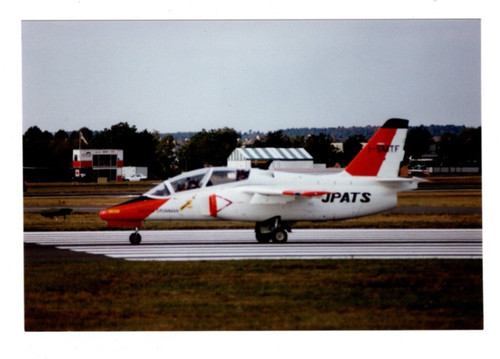 Siai marchetti 211 - siai-marchetti, jpats