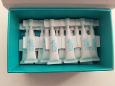 Instantly Ageless 18 fiale - lifting, rimozione rughe (scad. 11/27) nuove con scatola