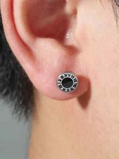 Orecchino da uomo in acciaio