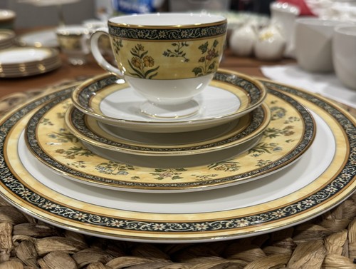 Wedgwood bone china india - bone,