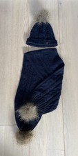 Set cappello e sciarpa in