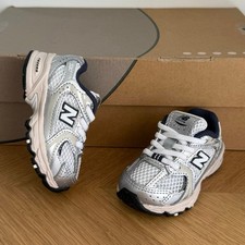 New Balance 530 Sneakers