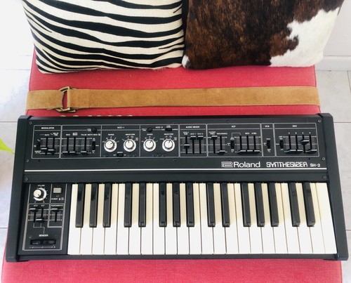 Roland with midi - sh-2, (