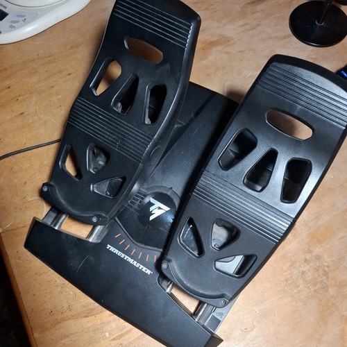 Thrustmaster flight rudder - thrustmaster, t.flight