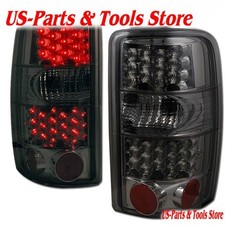 Fanali posteriori Chevrolet Tahoe Suburban GMC Yukon 00 - 06 LED fumo 2000 2005 03