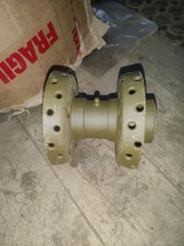 Mozzo nudo ruota