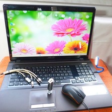 Asus K93 18 pollici cinema