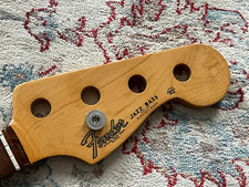 Fender Vintera manico basso