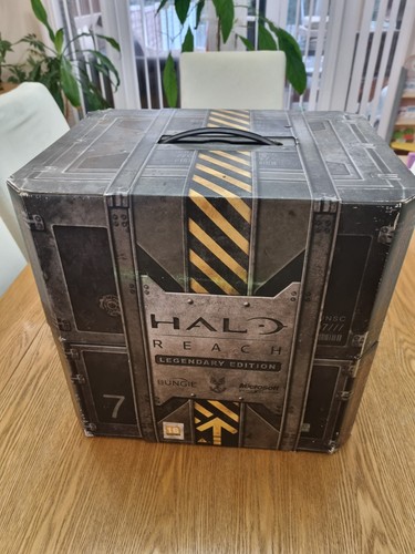 Statua halo reach legendary - reach,