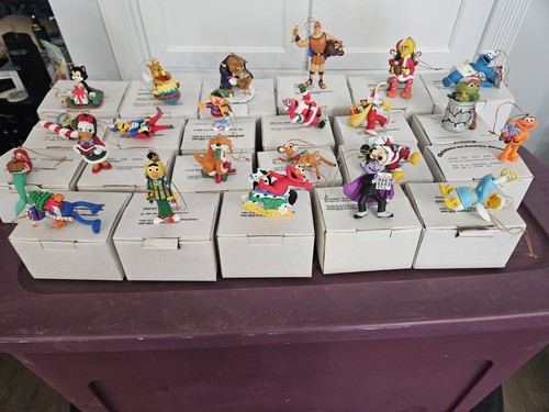 Lotto decorazioni - 48,
